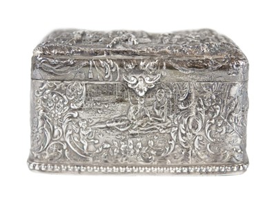 Lot 14 - A 19th century Dutch export silver embossed box by Thomas Glaser.