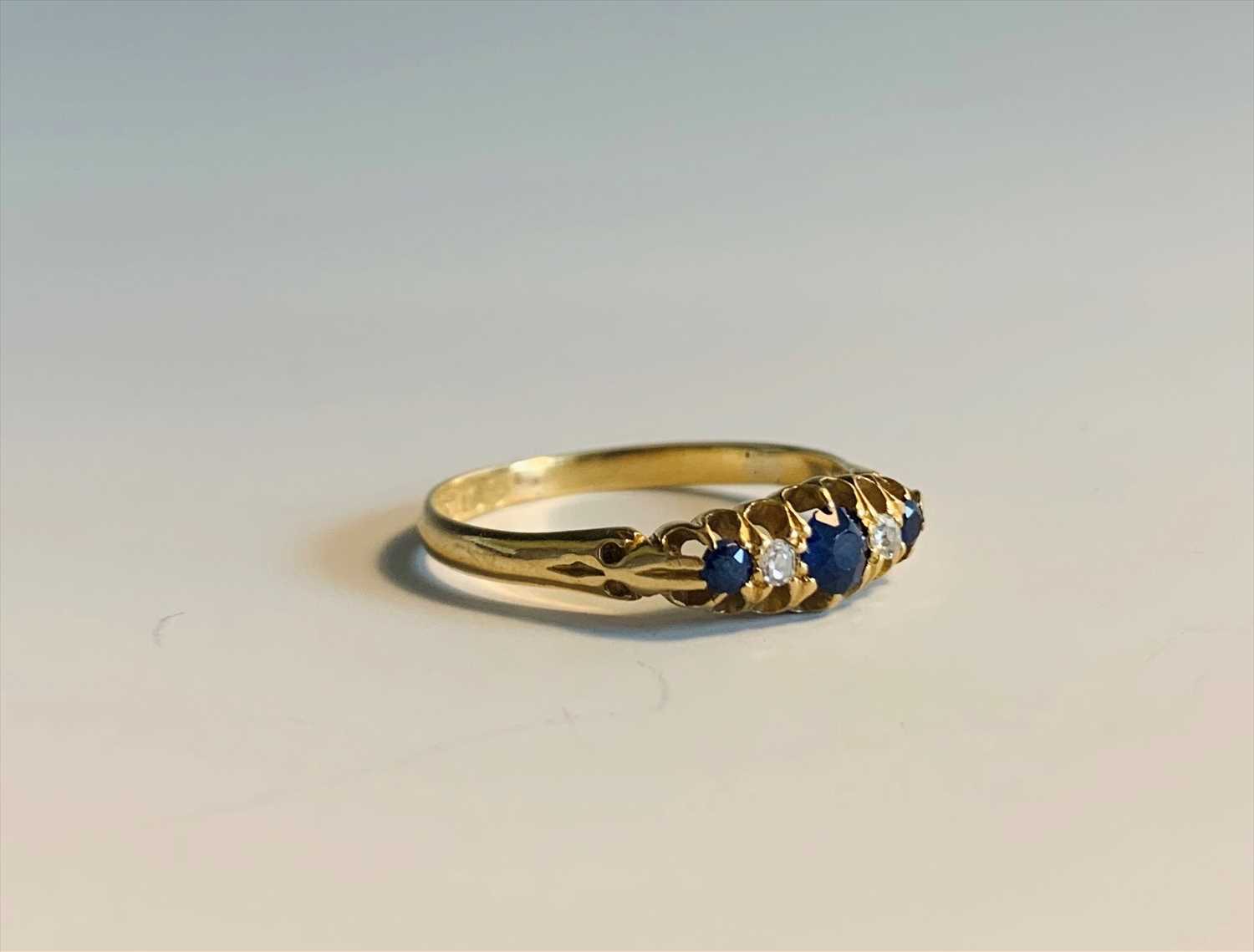 Lot 2574 - An 18ct gold Chester hallmarked Victorian...