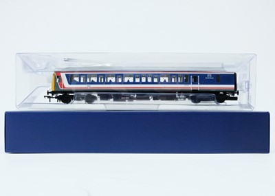 Lot 524 - Bachmann "OO" Class 117 DMU three car set