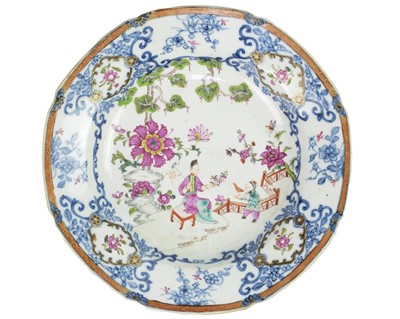 Lot 53 - A pair of Chinese famille rose porcelain bowls, Qianlong period, 18th century.