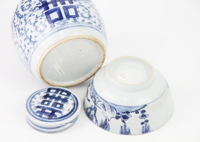 Lot 75 - A Chinese blue and white ginger jar, 19th century.