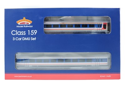 Lot 540 - Bachmann "OO" Class 159 DMU three car set