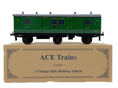 Lot 515 - O Gauge Ace / Wright trains - Southern Railway boxed Luggage Van