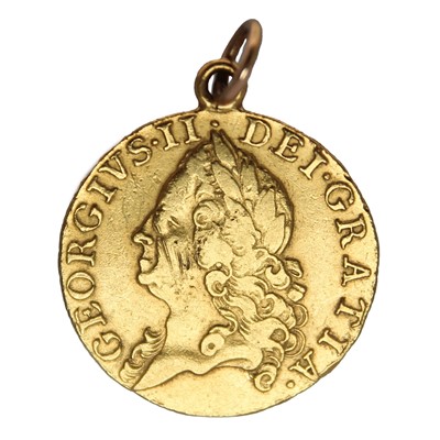 Lot 164 - A George II 1759 guinea gold coin pendant.