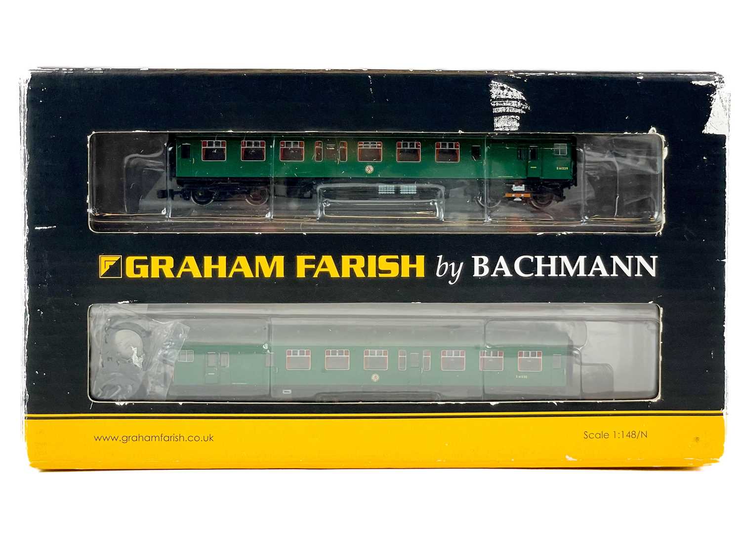 Lot 632 - Graham Farish by Bachmann N Gauge BR 4 CEP (Class 411)