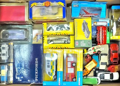 Lot 770 - Corgi / Lledo and other die cast toys (x31 vehicles)