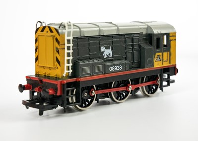 Lot 646 - Hornby / Lima 08/09 Class Diesel Shunters (x2) plus DVD