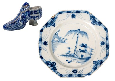 Lot 1097 - An English Delft hexagonal plate.