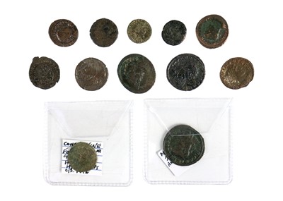 Lot 192 - Roman bronze coins (x12)