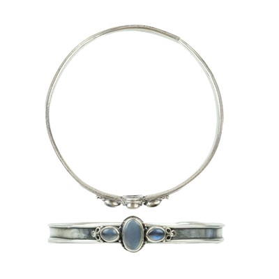 Lot 184 - A rare Gwen Whicker Arts & Crafts silver moonstone set bangle.