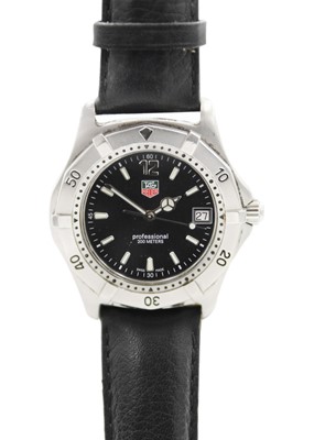 Lot 121 - TAG HEUER - A Tag Heuer Professional gentleman's quartz wristwatch, ref. WK1110-1.