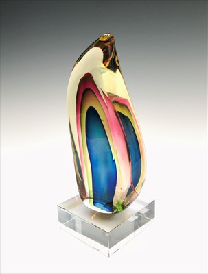 Lot 933 - An Italian sommerso art glass sculpture of...