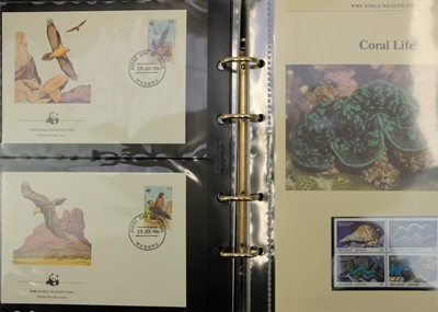 Lot 424 - World Wild Life Fund in three special albums