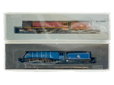 Lot 656 - Graham Farish "N" gauge locomotives and carriages