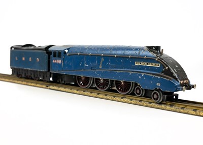 Lot 658 - Hornby Dublo three rail LNER A4 and early BR N2 locomotives plus carriages / wagons