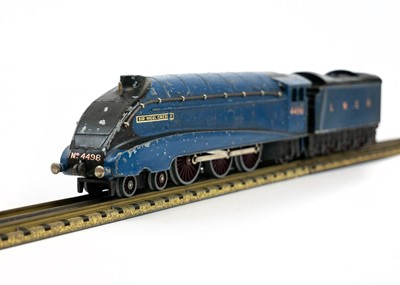 Lot 658 - Hornby Dublo three rail LNER A4 and early BR N2 locomotives plus carriages / wagons