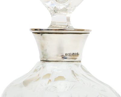 Lot 397 - A Bavarian lead crystal decanter and stopper with silver collar.