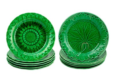 Lot 1154 - A group of twelve various green glazed moulded leaf plates.