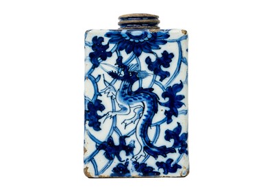 Lot 1064 - A Delft blue and white square tea caddy.