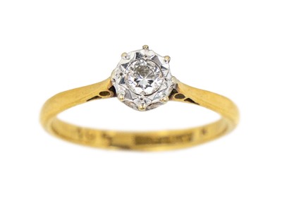 Lot 97 - An 18ct & platinum diamond solitaire ring.