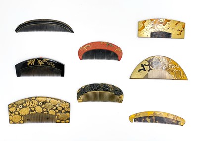 Lot 1021 - Eight Japanese combs, Edo period.