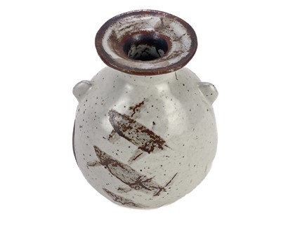 Lot 401 - Janet LEACH (1918-1997)