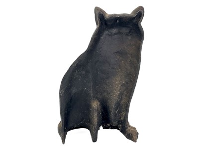 Lot 375 - A bronze cat figurine.