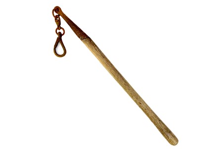 Lot 139 - An iron horse tether chain.