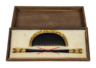 Lot 438 - Six Japanese cased comb and kogai sets.