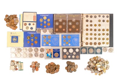 Lot 39 - GB and World coinage including Falkland Islands, Seychelles and USA