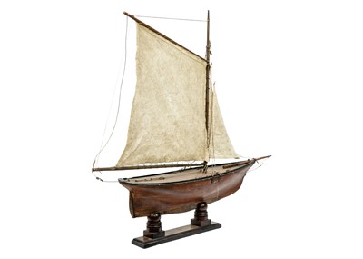 Lot 133 - A 19th century pond yacht.