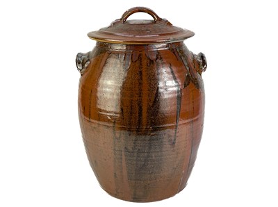 Lot 502 - Frank Smith (XX) A large studio pottery jar and cover.