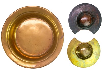 Lot 1051 - A 18th century brass barbers bowl.