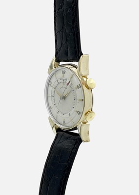 Lot 134 - LECOULTRE - A rare LeCoultre Memovox Alarm 10k gold-filled gentleman's wristwatch.