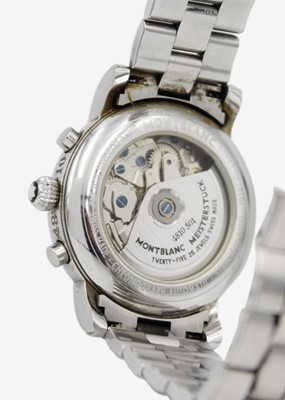 Lot 165 - MONTBLANC - A stainless steel gentleman's automatic chronograph bracelet wristwatch.