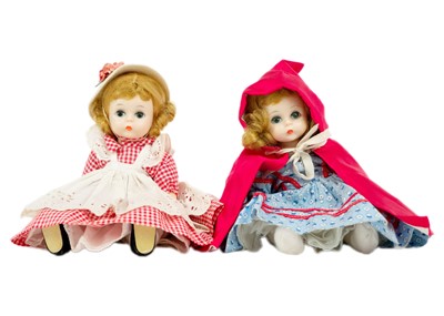 Lot 702 - Madame Alexander "American Girl" dolls x 2