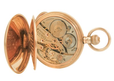 Lot 19 - WALTHAM - A 9ct rose gold cased crown wind open face lever pocket watch.