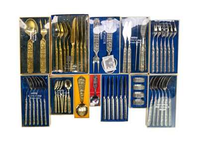 Lot 148 - Norwegian Konge tinn cutlery.