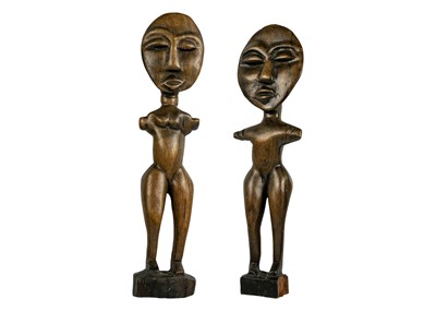 Lot 202 - An Ashanti akua'ba fertility doll.