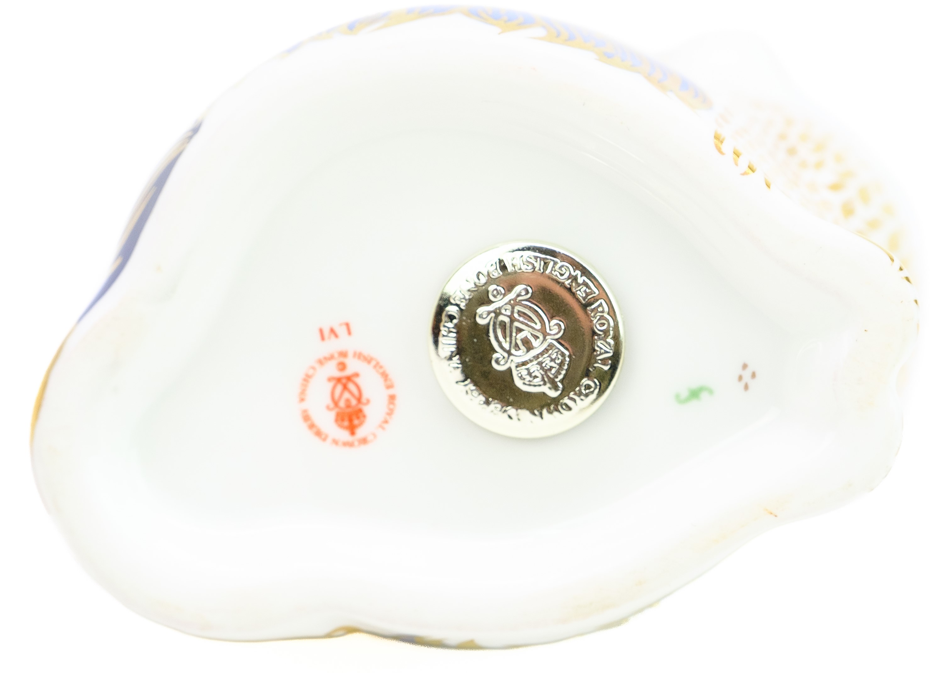 Paperweight Rbc Lot 400 - Two Royal Crown Derby paperweights.