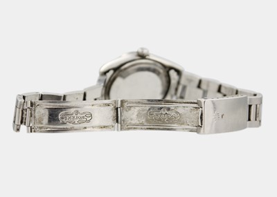 Lot 171 - ROLEX - An Oyster Perpetual Date stainless steel gentleman's bracelet wristwatch.