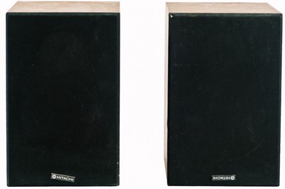 Lot 165 - Hitachi HiFi; separates and speakers.