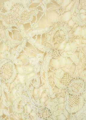 Lot 511 - Venetian gros point lace.