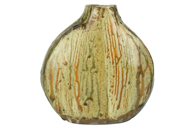 Lot 417 - Janet LEACH (1918-1997)