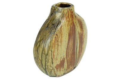 Lot 417 - Janet LEACH (1918-1997)