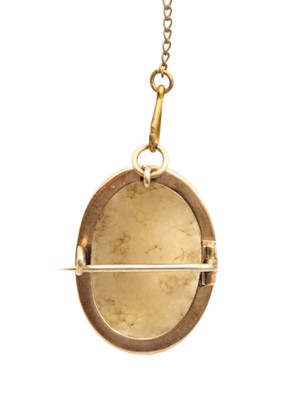 Lot 42 - A sardonyx cameo rose gold mounted brooch, possibly Georgian.