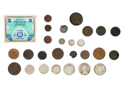 Lot 4 - GB and World Coinage including silver, 18th Century token, East India Coins, Georgian Farthings etc.