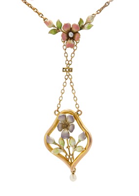 Lot 169 - An attractive Art Nouveau 9ct and coloured enamel and pearl set flower pendant necklace.