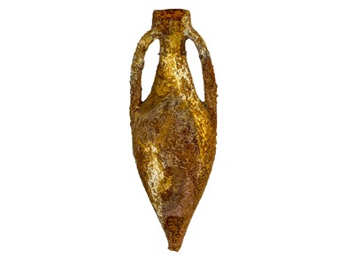 Lot 3 - A terracotta amphora.