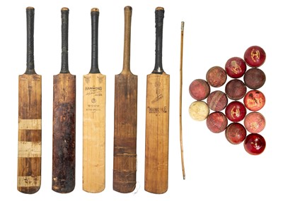 Lot 1 - An A.G Spalding & Bros Ltd Extra Special cricket bat.